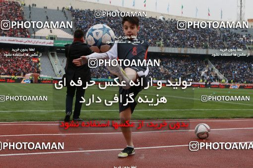 557327, Tehran, Iran, لیگ برتر فوتبال ایران، Persian Gulf Cup، Week 21، Second Leg، Esteghlal 3 v 2 Persepolis on 2017/02/12 at Azadi Stadium