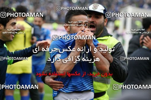 558194, Tehran, Iran, لیگ برتر فوتبال ایران، Persian Gulf Cup، Week 21، Second Leg، Esteghlal 3 v 2 Persepolis on 2017/02/12 at Azadi Stadium