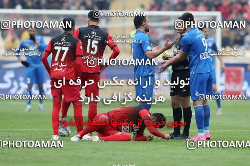 558538, Tehran, Iran, لیگ برتر فوتبال ایران، Persian Gulf Cup، Week 21، Second Leg، Esteghlal 3 v 2 Persepolis on 2017/02/12 at Azadi Stadium
