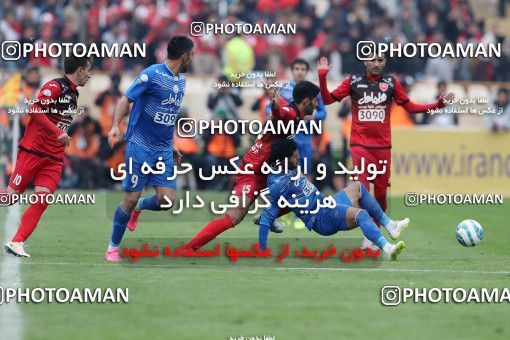 558367, Tehran, Iran, لیگ برتر فوتبال ایران، Persian Gulf Cup، Week 21، Second Leg، Esteghlal 3 v 2 Persepolis on 2017/02/12 at Azadi Stadium