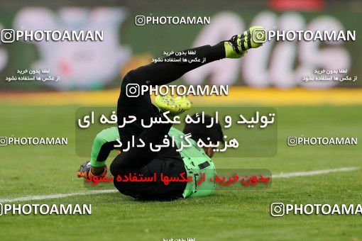 558464, Tehran, Iran, لیگ برتر فوتبال ایران، Persian Gulf Cup، Week 21، Second Leg، Esteghlal 3 v 2 Persepolis on 2017/02/12 at Azadi Stadium