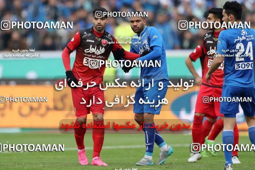 558419, Tehran, Iran, لیگ برتر فوتبال ایران، Persian Gulf Cup، Week 21، Second Leg، Esteghlal 3 v 2 Persepolis on 2017/02/12 at Azadi Stadium