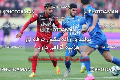 558387, Tehran, Iran, لیگ برتر فوتبال ایران، Persian Gulf Cup، Week 21، Second Leg، Esteghlal 3 v 2 Persepolis on 2017/02/12 at Azadi Stadium