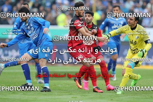 558408, Tehran, Iran, لیگ برتر فوتبال ایران، Persian Gulf Cup، Week 21، Second Leg، Esteghlal 3 v 2 Persepolis on 2017/02/12 at Azadi Stadium