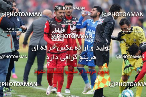 558354, Tehran, Iran, لیگ برتر فوتبال ایران، Persian Gulf Cup، Week 21، Second Leg، Esteghlal 3 v 2 Persepolis on 2017/02/12 at Azadi Stadium