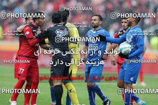 558560, Tehran, Iran, لیگ برتر فوتبال ایران، Persian Gulf Cup، Week 21، Second Leg، Esteghlal 3 v 2 Persepolis on 2017/02/12 at Azadi Stadium