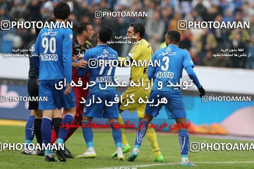 558547, Tehran, Iran, لیگ برتر فوتبال ایران، Persian Gulf Cup، Week 21، Second Leg، Esteghlal 3 v 2 Persepolis on 2017/02/12 at Azadi Stadium