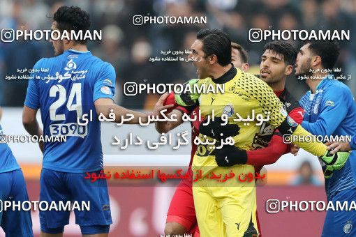 558171, Tehran, Iran, لیگ برتر فوتبال ایران، Persian Gulf Cup، Week 21، Second Leg، Esteghlal 3 v 2 Persepolis on 2017/02/12 at Azadi Stadium