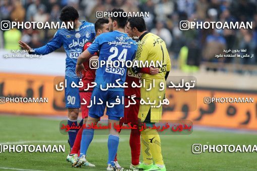 558288, Tehran, Iran, لیگ برتر فوتبال ایران، Persian Gulf Cup، Week 21، Second Leg، Esteghlal 3 v 2 Persepolis on 2017/02/12 at Azadi Stadium