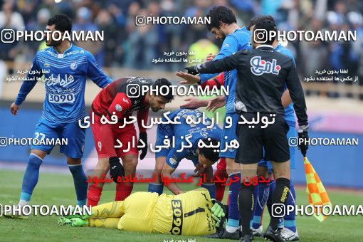 558529, Tehran, Iran, لیگ برتر فوتبال ایران، Persian Gulf Cup، Week 21، Second Leg، Esteghlal 3 v 2 Persepolis on 2017/02/12 at Azadi Stadium