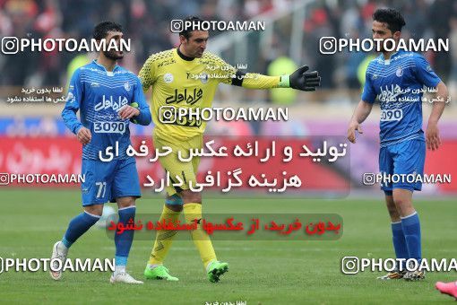 558524, Tehran, Iran, لیگ برتر فوتبال ایران، Persian Gulf Cup، Week 21، Second Leg، Esteghlal 3 v 2 Persepolis on 2017/02/12 at Azadi Stadium
