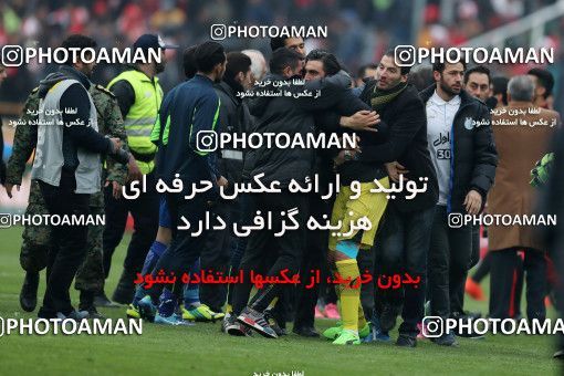 558204, Tehran, Iran, لیگ برتر فوتبال ایران، Persian Gulf Cup، Week 21، Second Leg، Esteghlal 3 v 2 Persepolis on 2017/02/12 at Azadi Stadium