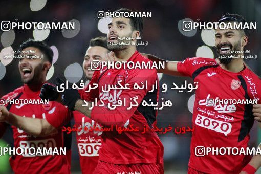 563382, Tehran, [*parameter:4*], لیگ برتر فوتبال ایران، Persian Gulf Cup، Week 22، Second Leg، Persepolis 0 v 2 Sepahan on 2017/02/16 at Azadi Stadium