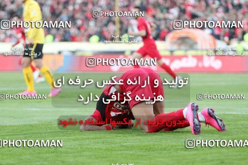 563547, Tehran, [*parameter:4*], لیگ برتر فوتبال ایران، Persian Gulf Cup، Week 22، Second Leg، Persepolis 0 v 2 Sepahan on 2017/02/16 at Azadi Stadium