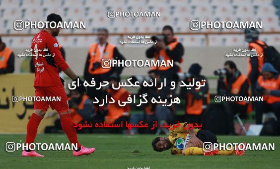 564135, Tehran, [*parameter:4*], لیگ برتر فوتبال ایران، Persian Gulf Cup، Week 22، Second Leg، Persepolis 0 v 2 Sepahan on 2017/02/16 at Azadi Stadium