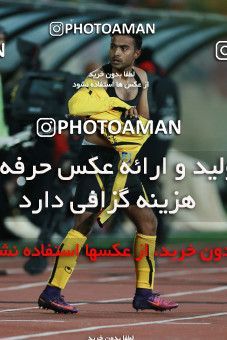 563743, Tehran, [*parameter:4*], لیگ برتر فوتبال ایران، Persian Gulf Cup، Week 22، Second Leg، Persepolis 0 v 2 Sepahan on 2017/02/16 at Azadi Stadium