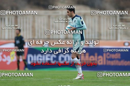 571334, Tehran, [*parameter:4*], لیگ برتر فوتبال ایران، Persian Gulf Cup، Week 21، Second Leg، Naft Tehran 0 v 0 Paykan on 2017/02/09 at Takhti Stadium