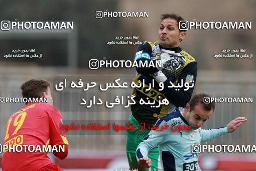 571085, Tehran, [*parameter:4*], لیگ برتر فوتبال ایران، Persian Gulf Cup، Week 21، Second Leg، Naft Tehran 0 v 0 Paykan on 2017/02/09 at Takhti Stadium