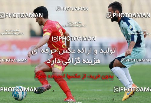 571292, Tehran, [*parameter:4*], لیگ برتر فوتبال ایران، Persian Gulf Cup، Week 21، Second Leg، Naft Tehran 0 v 0 Paykan on 2017/02/09 at Takhti Stadium
