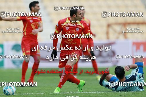 571781, Tehran, [*parameter:4*], لیگ برتر فوتبال ایران، Persian Gulf Cup، Week 21، Second Leg، Naft Tehran 0 v 0 Paykan on 2017/02/09 at Takhti Stadium