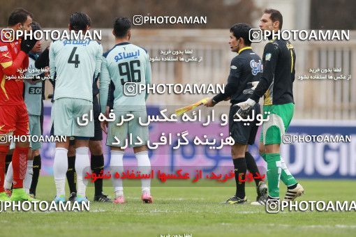 571488, Tehran, [*parameter:4*], لیگ برتر فوتبال ایران، Persian Gulf Cup، Week 21، Second Leg، Naft Tehran 0 v 0 Paykan on 2017/02/09 at Takhti Stadium