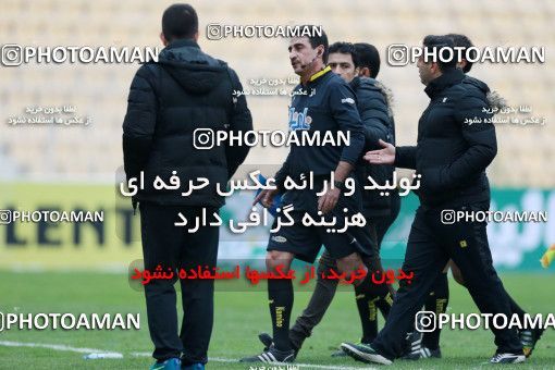 571052, Tehran, [*parameter:4*], لیگ برتر فوتبال ایران، Persian Gulf Cup، Week 21، Second Leg، Naft Tehran 0 v 0 Paykan on 2017/02/09 at Takhti Stadium