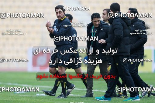 571683, Tehran, [*parameter:4*], لیگ برتر فوتبال ایران، Persian Gulf Cup، Week 21، Second Leg، Naft Tehran 0 v 0 Paykan on 2017/02/09 at Takhti Stadium