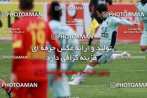 571384, Tehran, [*parameter:4*], لیگ برتر فوتبال ایران، Persian Gulf Cup، Week 21، Second Leg، Naft Tehran 0 v 0 Paykan on 2017/02/09 at Takhti Stadium