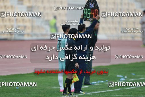 571923, Tehran, [*parameter:4*], لیگ برتر فوتبال ایران، Persian Gulf Cup، Week 21، Second Leg، Naft Tehran 0 v 0 Paykan on 2017/02/09 at Takhti Stadium