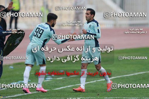 571143, Tehran, [*parameter:4*], لیگ برتر فوتبال ایران، Persian Gulf Cup، Week 21، Second Leg، Naft Tehran 0 v 0 Paykan on 2017/02/09 at Takhti Stadium