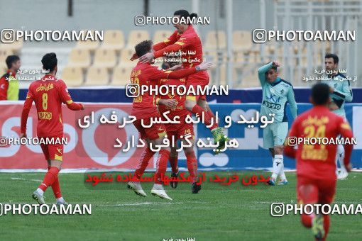 571841, Tehran, [*parameter:4*], لیگ برتر فوتبال ایران، Persian Gulf Cup، Week 21، Second Leg، Naft Tehran 0 v 0 Paykan on 2017/02/09 at Takhti Stadium