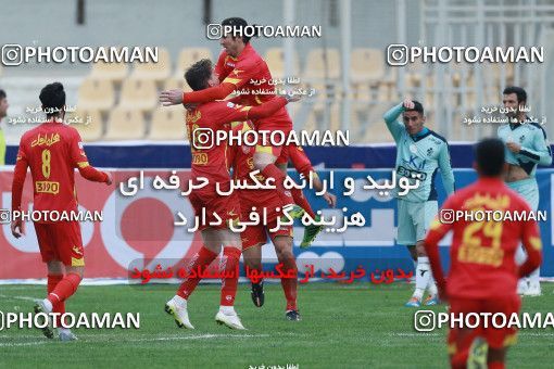 571853, Tehran, [*parameter:4*], لیگ برتر فوتبال ایران، Persian Gulf Cup، Week 21، Second Leg، Naft Tehran 0 v 0 Paykan on 2017/02/09 at Takhti Stadium