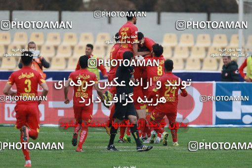 571059, Tehran, [*parameter:4*], لیگ برتر فوتبال ایران، Persian Gulf Cup، Week 21، Second Leg، Naft Tehran 0 v 0 Paykan on 2017/02/09 at Takhti Stadium