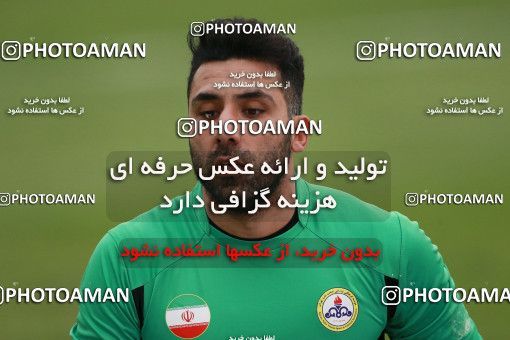 571083, Tehran, [*parameter:4*], لیگ برتر فوتبال ایران، Persian Gulf Cup، Week 21، Second Leg، Naft Tehran 0 v 0 Paykan on 2017/02/09 at Takhti Stadium