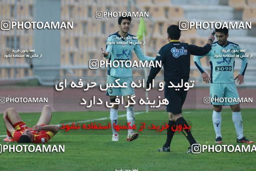 571679, Tehran, [*parameter:4*], لیگ برتر فوتبال ایران، Persian Gulf Cup، Week 21، Second Leg، Naft Tehran 0 v 0 Paykan on 2017/02/09 at Takhti Stadium