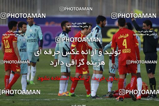 571351, Tehran, [*parameter:4*], لیگ برتر فوتبال ایران، Persian Gulf Cup، Week 21، Second Leg، Naft Tehran 0 v 0 Paykan on 2017/02/09 at Takhti Stadium