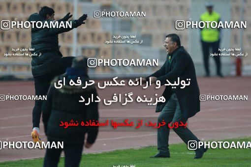 571617, Tehran, [*parameter:4*], لیگ برتر فوتبال ایران، Persian Gulf Cup، Week 21، Second Leg، Naft Tehran 0 v 0 Paykan on 2017/02/09 at Takhti Stadium