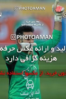 571046, Tehran, [*parameter:4*], لیگ برتر فوتبال ایران، Persian Gulf Cup، Week 21، Second Leg، Naft Tehran 0 v 0 Paykan on 2017/02/09 at Takhti Stadium