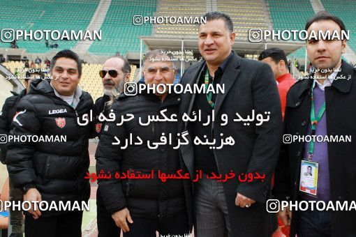 571559, Tehran, [*parameter:4*], لیگ برتر فوتبال ایران، Persian Gulf Cup، Week 21، Second Leg، Naft Tehran 0 v 0 Paykan on 2017/02/09 at Takhti Stadium