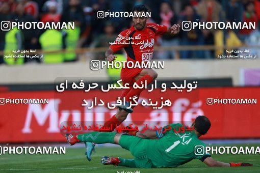 576248, Tehran, [*parameter:4*], لیگ برتر فوتبال ایران، Persian Gulf Cup، Week 26، Second Leg، Persepolis 0 v 0 Paykan on 2017/04/05 at Azadi Stadium