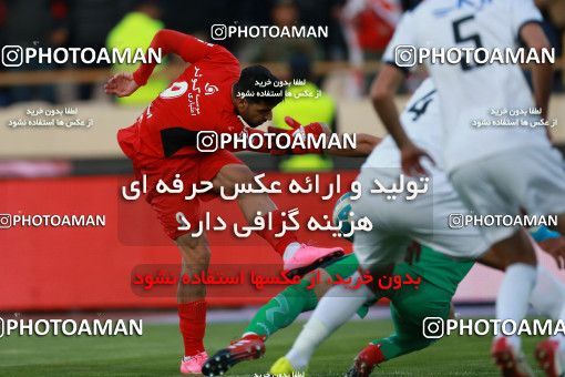 576532, Tehran, [*parameter:4*], لیگ برتر فوتبال ایران، Persian Gulf Cup، Week 26، Second Leg، Persepolis 0 v 0 Paykan on 2017/04/05 at Azadi Stadium