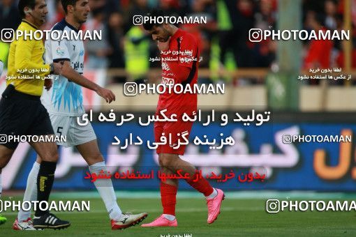 576121, Tehran, [*parameter:4*], لیگ برتر فوتبال ایران، Persian Gulf Cup، Week 26، Second Leg، Persepolis 0 v 0 Paykan on 2017/04/05 at Azadi Stadium