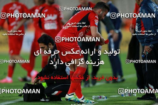 576173, Tehran, [*parameter:4*], لیگ برتر فوتبال ایران، Persian Gulf Cup، Week 26، Second Leg، Persepolis 0 v 0 Paykan on 2017/04/05 at Azadi Stadium