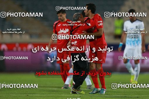 576327, Tehran, [*parameter:4*], لیگ برتر فوتبال ایران، Persian Gulf Cup، Week 26، Second Leg، Persepolis 0 v 0 Paykan on 2017/04/05 at Azadi Stadium