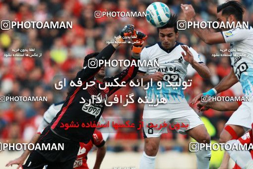 585704, Tehran, [*parameter:4*], لیگ برتر فوتبال ایران، Persian Gulf Cup، Week 26، Second Leg، Persepolis 0 v 0 Paykan on 2017/04/05 at Azadi Stadium