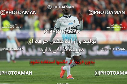 585915, Tehran, [*parameter:4*], لیگ برتر فوتبال ایران، Persian Gulf Cup، Week 26، Second Leg، Persepolis 0 v 0 Paykan on 2017/04/05 at Azadi Stadium