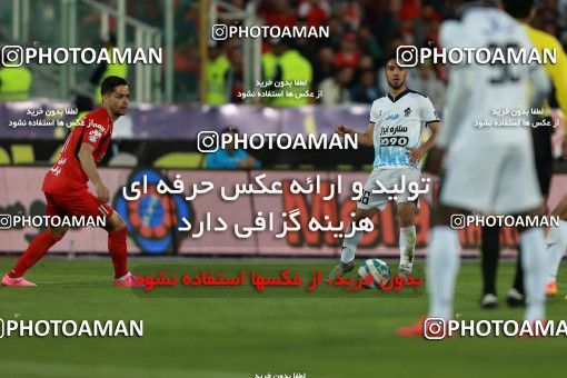 585870, Tehran, [*parameter:4*], لیگ برتر فوتبال ایران، Persian Gulf Cup، Week 26، Second Leg، Persepolis 0 v 0 Paykan on 2017/04/05 at Azadi Stadium