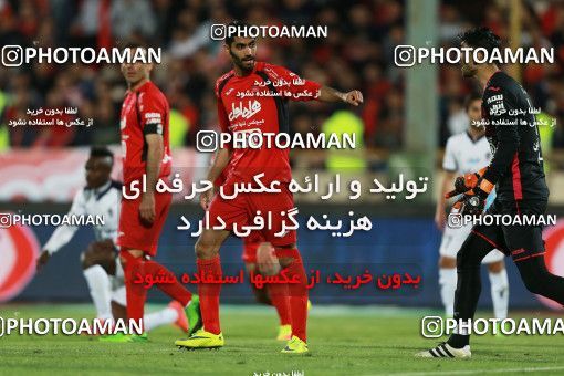 585998, Tehran, [*parameter:4*], لیگ برتر فوتبال ایران، Persian Gulf Cup، Week 26، Second Leg، Persepolis 0 v 0 Paykan on 2017/04/05 at Azadi Stadium