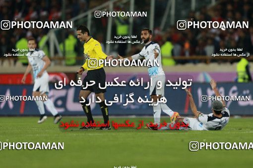 586009, Tehran, [*parameter:4*], لیگ برتر فوتبال ایران، Persian Gulf Cup، Week 26، Second Leg، Persepolis 0 v 0 Paykan on 2017/04/05 at Azadi Stadium