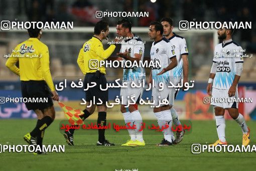 586290, Tehran, [*parameter:4*], لیگ برتر فوتبال ایران، Persian Gulf Cup، Week 26، Second Leg، Persepolis 0 v 0 Paykan on 2017/04/05 at Azadi Stadium